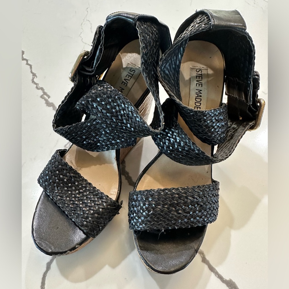 Steve Madden Black Wedges